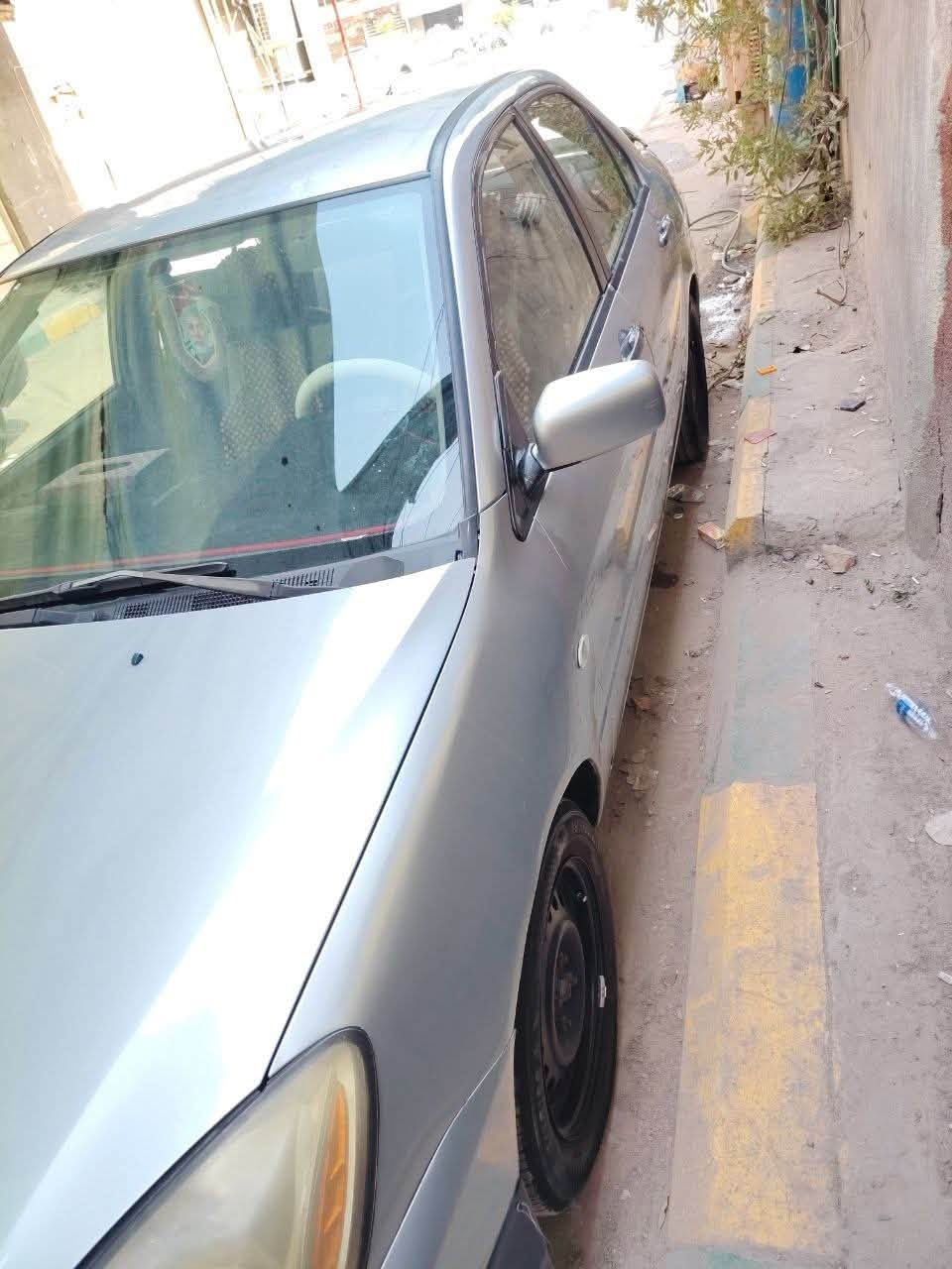 لانسر بومة 11 • نضيفة • زعفرانية
