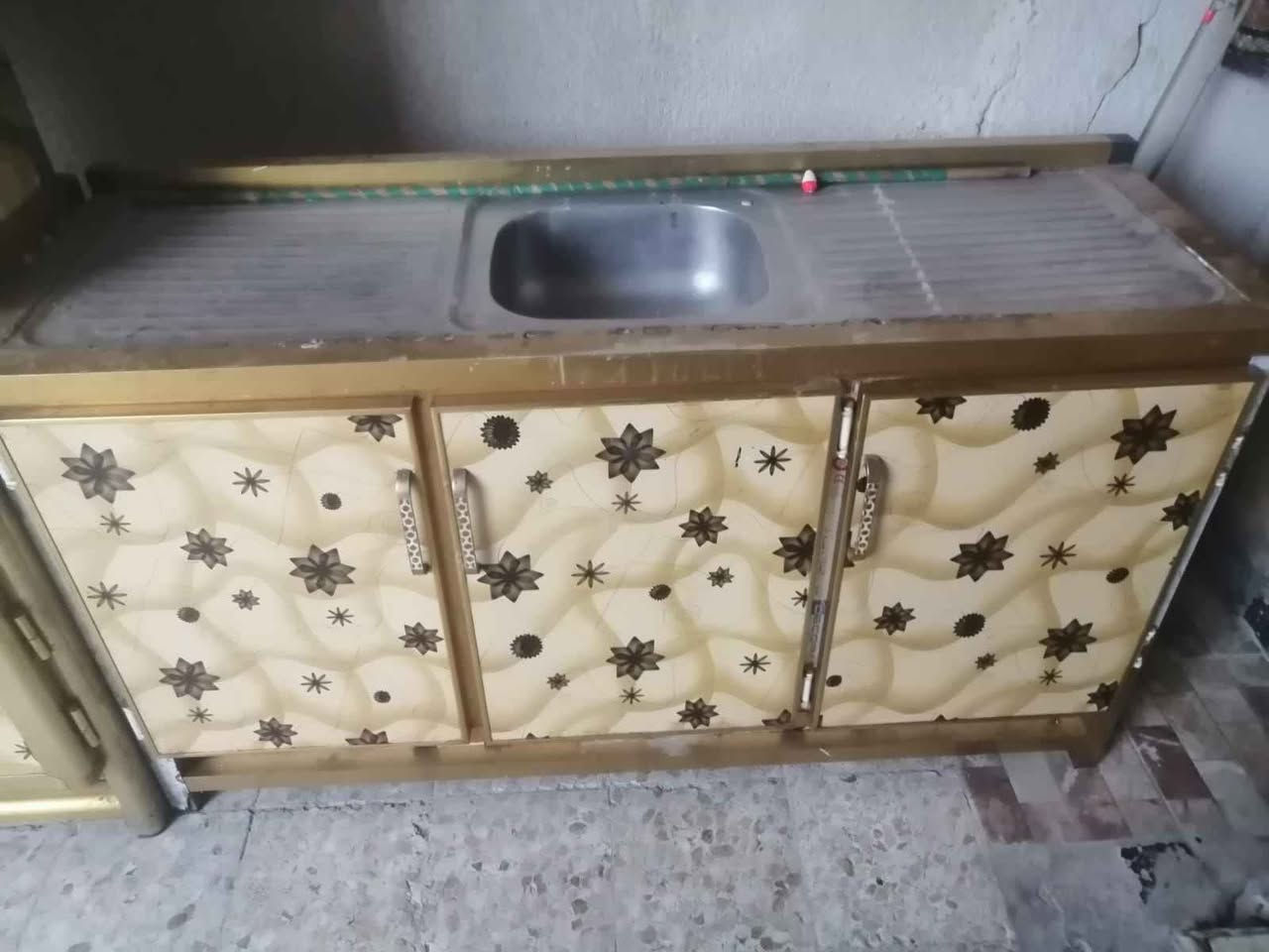 كاونتر مطبخ • قضاء المدينة • شمالي البصرة