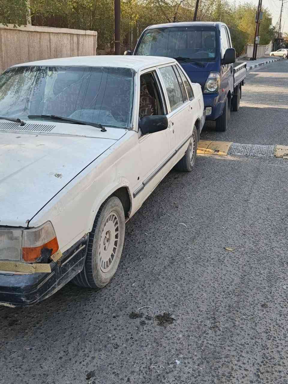 السلام عليكم فالفو 940
موديل ٩١ رقم ميسان سنويه ل ٢٠٢٧
العنوان البصره سفوان 
السعر ١١ ورقه وبيها مجال 
استفسار اكثر ***********
