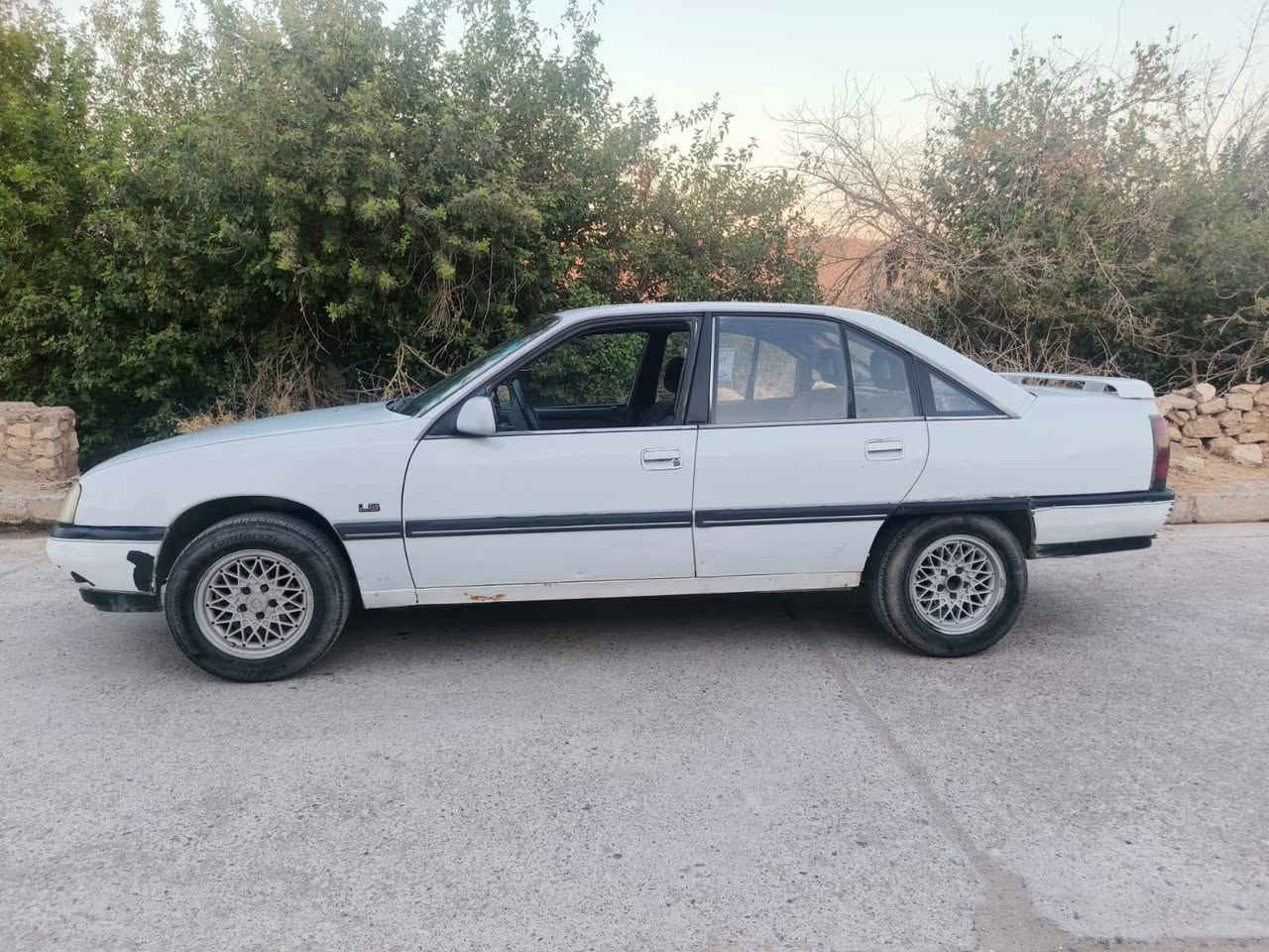 محور كبريته
موديل 89
معمر محرك جديد 
رقم جديد 
فقط ضربه صندوق وره 
سعر 25 بي مجال 
عنوان تلعفر عياضية
رقم ***********
***********
