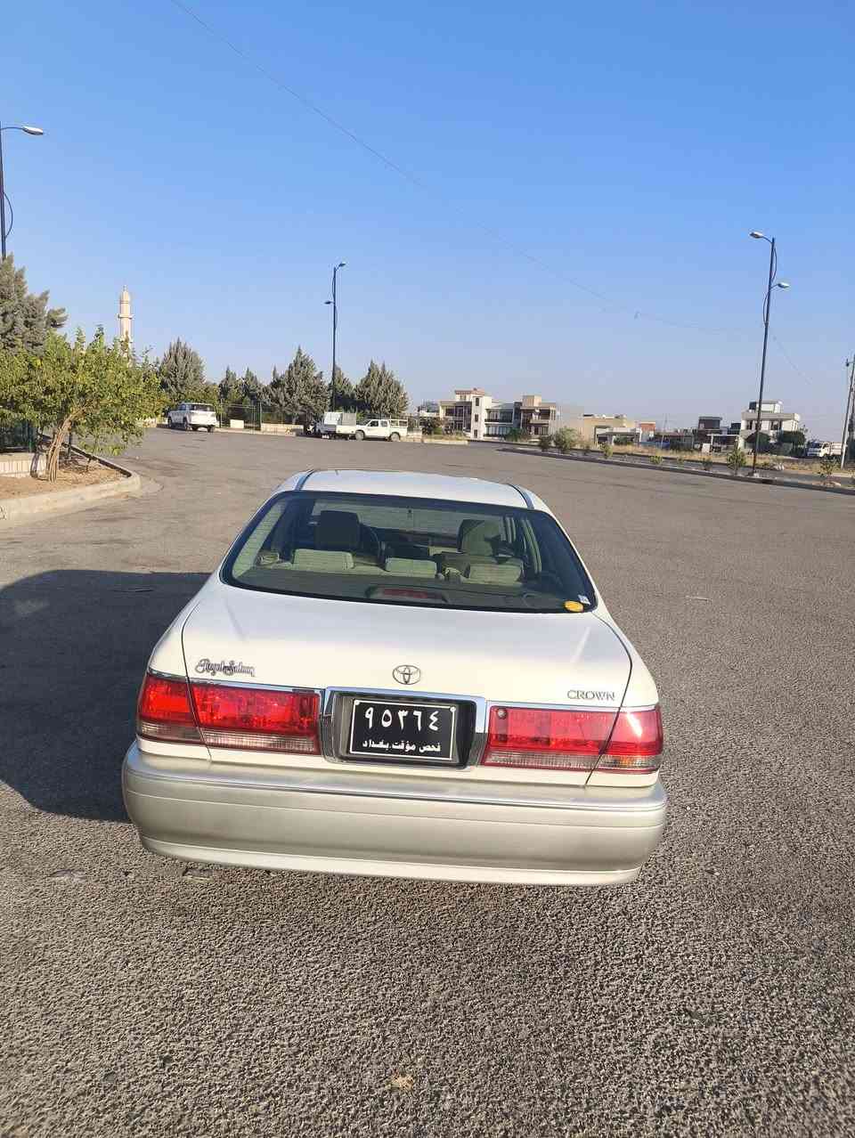 TOYOTA CROWN مەلیکە
موس موس 
مەکینە ـD4بچوک مەرغوب 
دوو دوگمەی پەردەو چوار کوشن کارەبا 
ویلی نەجمە
پێشو دوا کریستاڵ 
بەس جێ موسو دوو پەڵە پەمپی هەیە سۆنەریم داناوە 
داژبڵی عارف عیساوی 
گێڕ مەکینە کەڤەر گۆڕاو شانسی کۆسەرە بەشەرت 
کۆدی هەیەو بارکۆدی پێوەیە 
TB.مەعامەلە لە تەلەفونو چاتا ناکری وەرە سێری کە  ئەت خەمە سەر چاوم 
سعری 54 گەڵاو مەعامەلەیەکی برایەنە 
شوێن سلێمانی 
ڕەقەم تەلەفون    ***********
