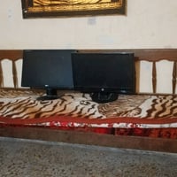 شاشتين مال حاسبات وحده Hb وثانيه LG شغالات الوحده:15 الف.      اوياهن ...