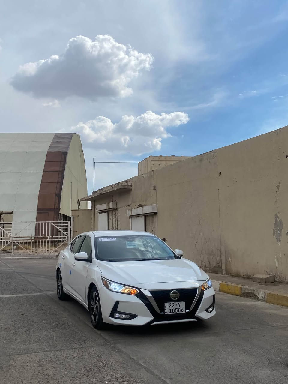 ه نيسان سنترا موديل 2022
مواصفات SV معروفة
حادث / 1 جاملغ صبغ بدون ارباك
بدون دواخل
تحويل شرط
كَير و محرك شرط
سعر 133$ ورقة بيها مجال
مكان سيارة عقرة
رقم تلفون واتساب فايبر 
***********
