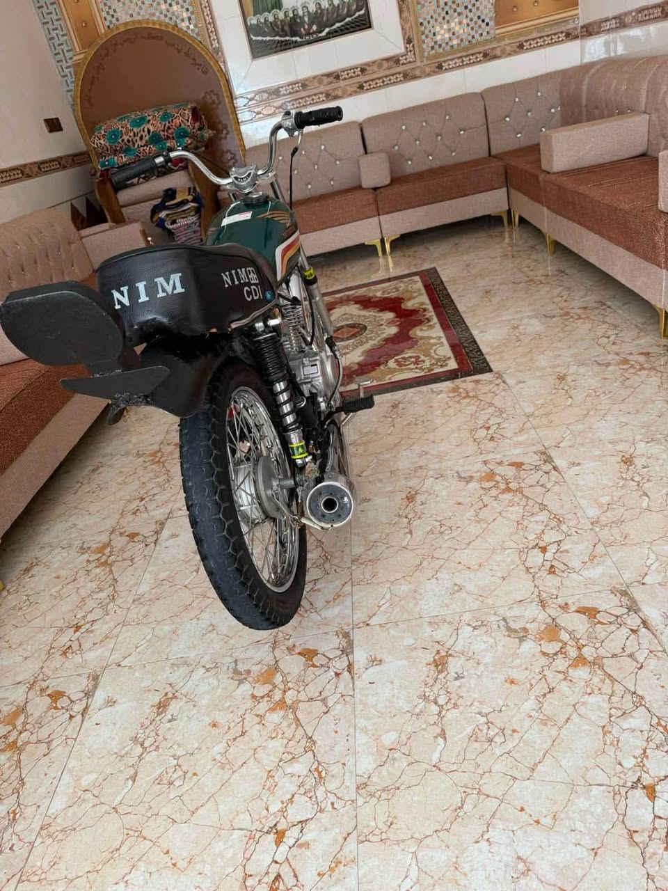 نامه رقم وسنويه تعميره جديده بعدهي بدهن الشركه
شاصي عشرين 
مكان شطره 

رقم الهاتف متواجد بس 

***********
