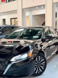 #السلام عليكم #Nissan ALtima 2024 SV ماشيه 11000mi ضرر جاملغ خلفي صبغ ...