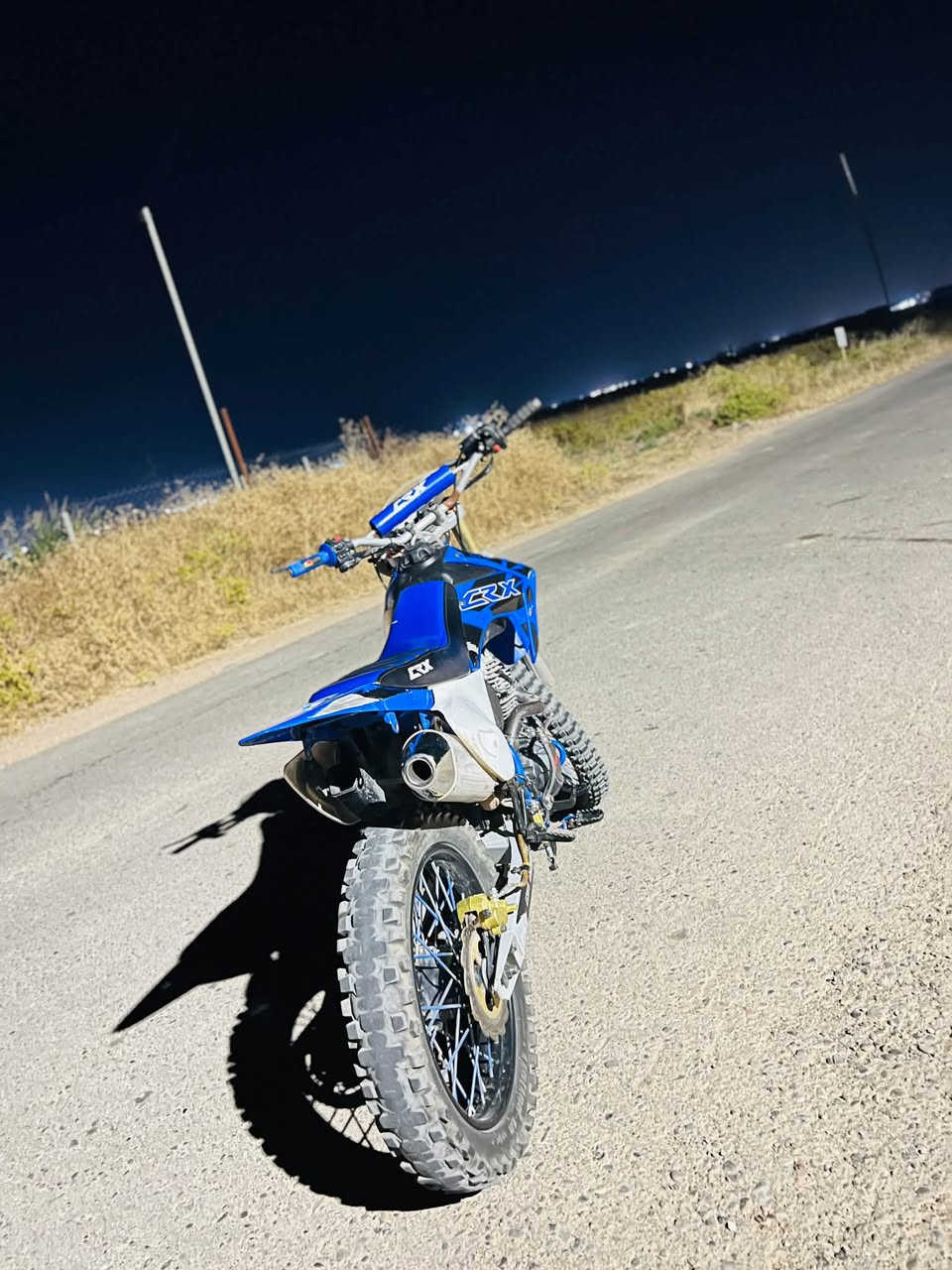 السلام وعليكم موطور CRXللبيع موديل 26محرك 300cc ***********اتصل وتدلل متواجد خاص
