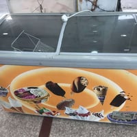 مجمدة طرحيه • نضيفه • كوت الانوار الصدر