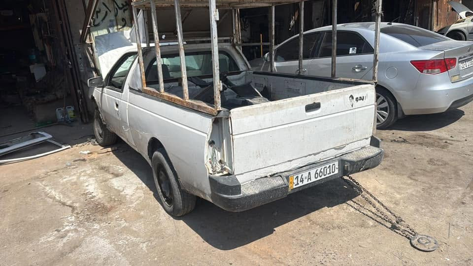 سلام عليكم 
سياره سمند للبيع رقم جديد. بسمي ابيع تحويل. مباشر. 
السياره ابيعها عل حادثها. 
السياره كير ومكينه وحداديه.  وتبريد. كله جديد. يبل فتره شادها. 
للتواصل.  ***********
السعر.  17. ورقه.
العنوان. البصره
