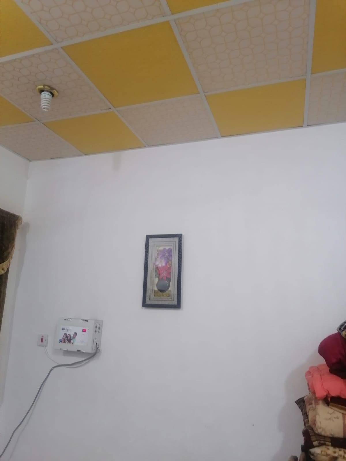 بيت للبيع طابو زراعي مساحة 145 متر 
طابقين الطابق الاول (صاله+ استقبال+2 غرف نوم + مطبخ+ مناور 2+ صحيات 
الطابق الثاني
(2 غرف نوم + صحيات) 
الأساس والسقف صب كونكريت 
البناء طابوق 
الموقع مجمع سادة الحبوبي شارع المطار القديم فرع صيدلية الالفه 
السعر 60وبي مجال 
للأستفسار *********** النجف, العراق
