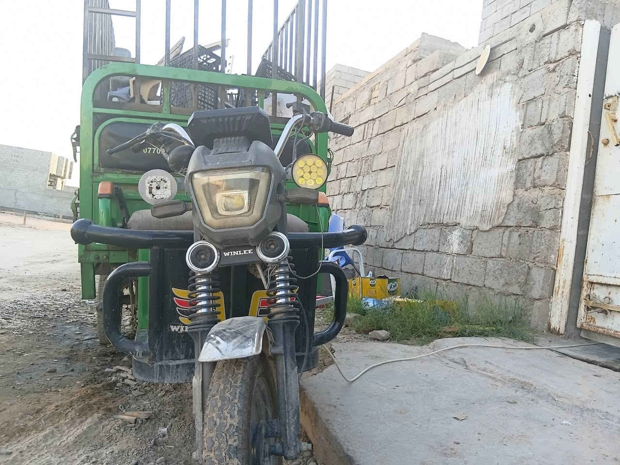 السلام عليكم ستوته للبيع بطاريات سته وتايرات جديد جوبلس السعر مليون وربع ***********///////***********

