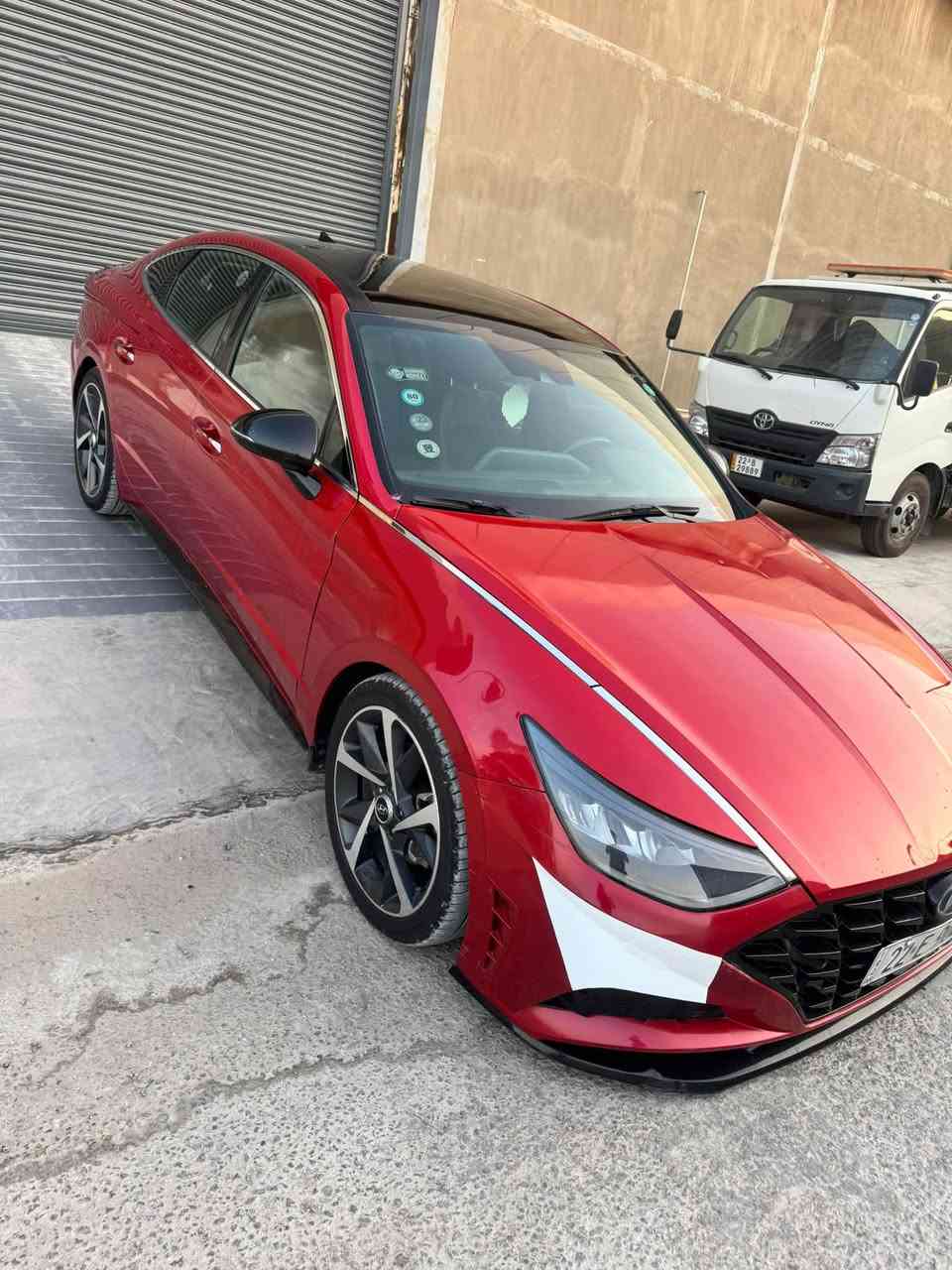 سوناتا2023فول لمتد سونار موجود بلصور⬇️
داخل جلد 

بنراما 

بصمه 

سياره جاهزه من كلشي

السعر 140وبيها مجال حك الجيه

مكاني نجف 

***********📞
