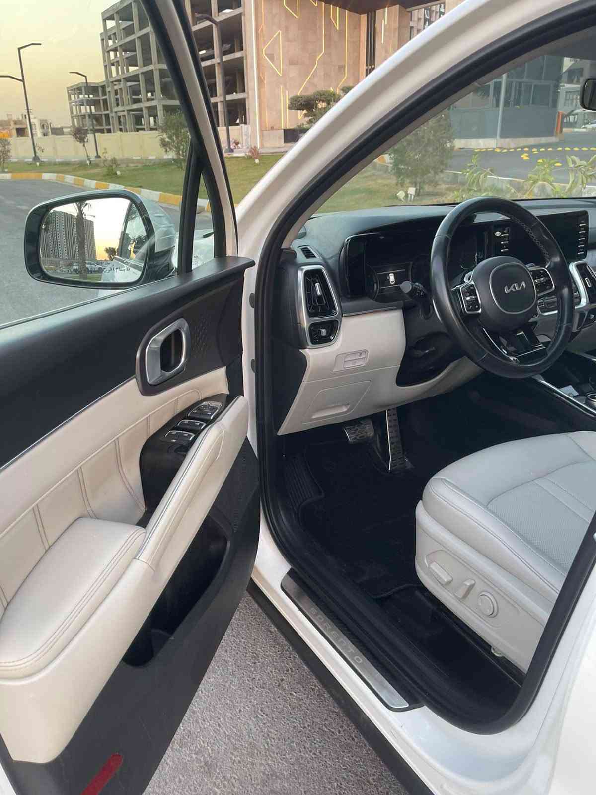 🔥 KIA SORENTO | 2023 🔥

🇬🇨 خليجي
⚙️ محرك 6 سلندر
✨ بانوراما
🛣️ ماشية 92,000 كم

سيارة موديل 2023 بمواصفات مميزة ومناسبة للباحث عن الراحة والقوة.

📞 للاتصال:
***********
