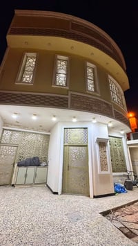 البصرة محولة الزهير • ٢٤٠م • ٥ غرف