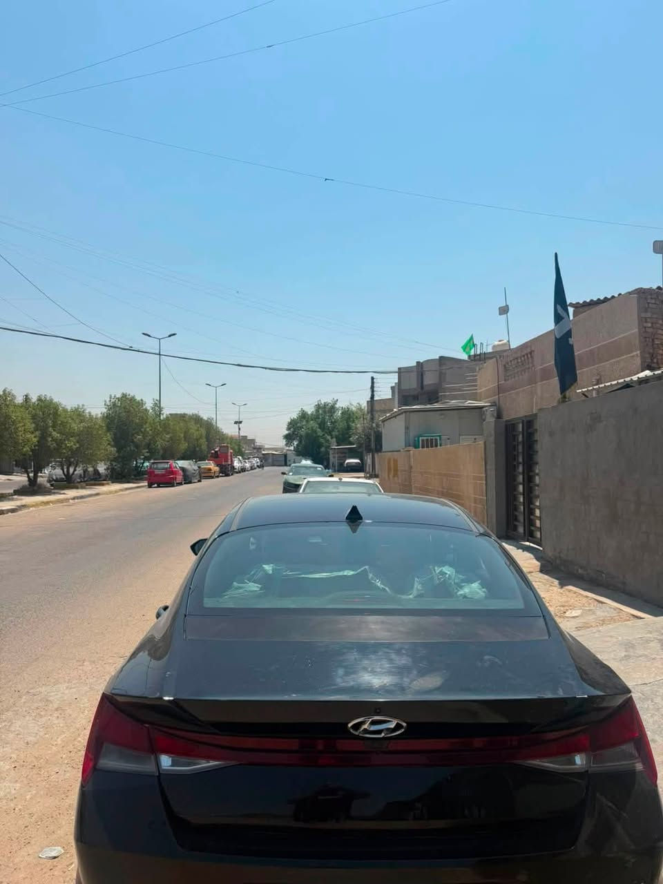 ‏السلام عليكم ورحمة الله وبركاته إلنترا موديل 22 نص فول حادث كما واضح في الصور الاستفسار الاتصال على الرقم  ***********
