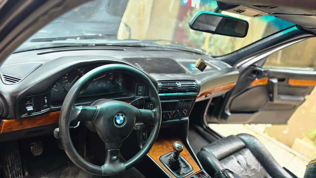 535 اصل
كير ومكينة صقر 528/2002
لا حادث ولا ضربة
دعاميات M
دوسات M
دواخل M
يعني الكشن حضن
موديل1991
تواير جدد
السيارة مصروف عليها
اي نقص مابيها
طخم جديد عمر٧٠
تدفئة وتبريد شرط
كشنات هيتر
سلايت
بيها اثر بخار
مكانها الموصل
واتساب ***********
الخط ***********
