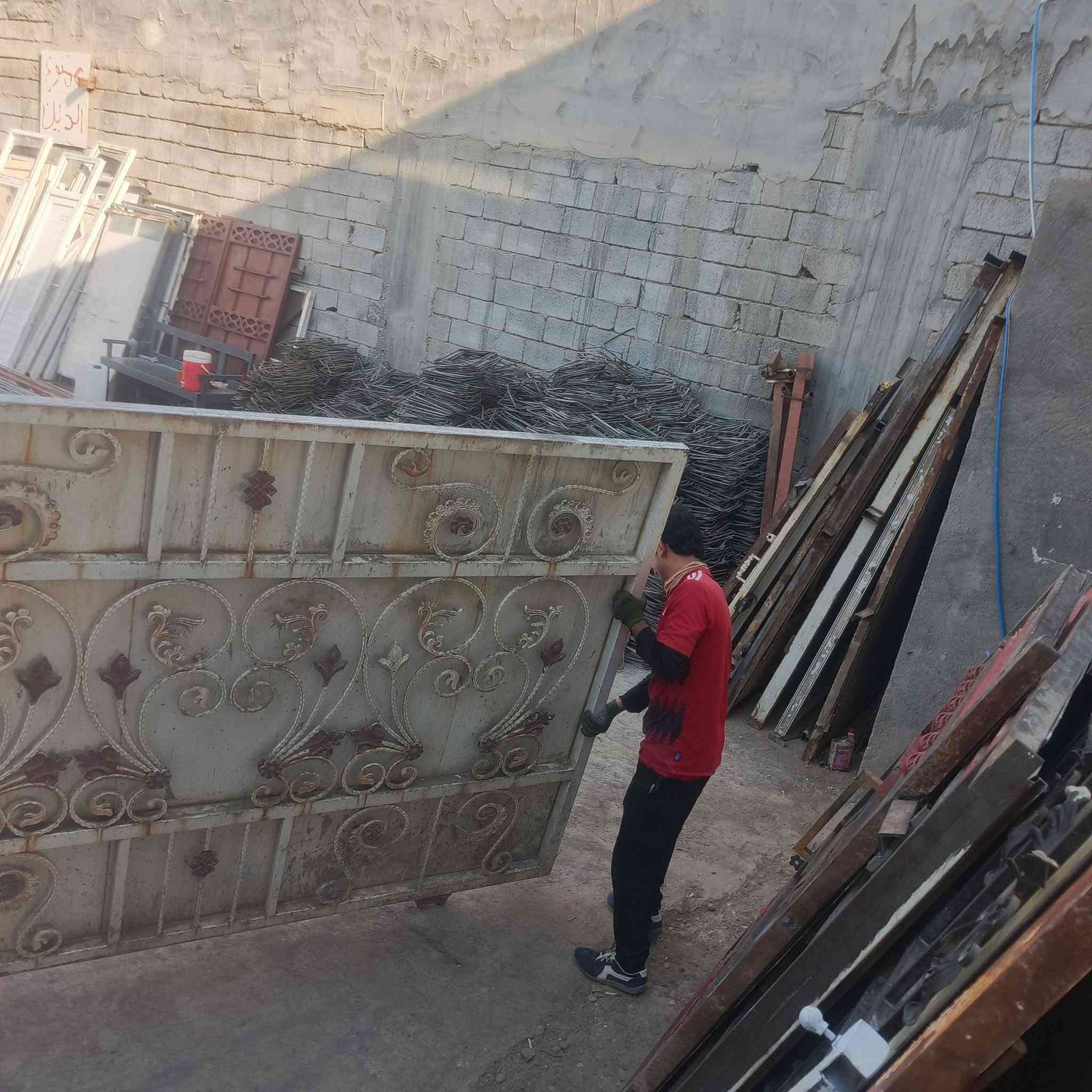 نوافيكم بجديد أول بأول بإدارة أحمد الويسي ديالى بلدروز شارع العلوه مقابل علوة بلدروز النموذجيه ***********
