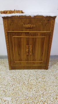 غرفه صاج درجه اوله فصلتها فصال اب 1مليون 700 نضافه فول بس المرايه يعوز...
