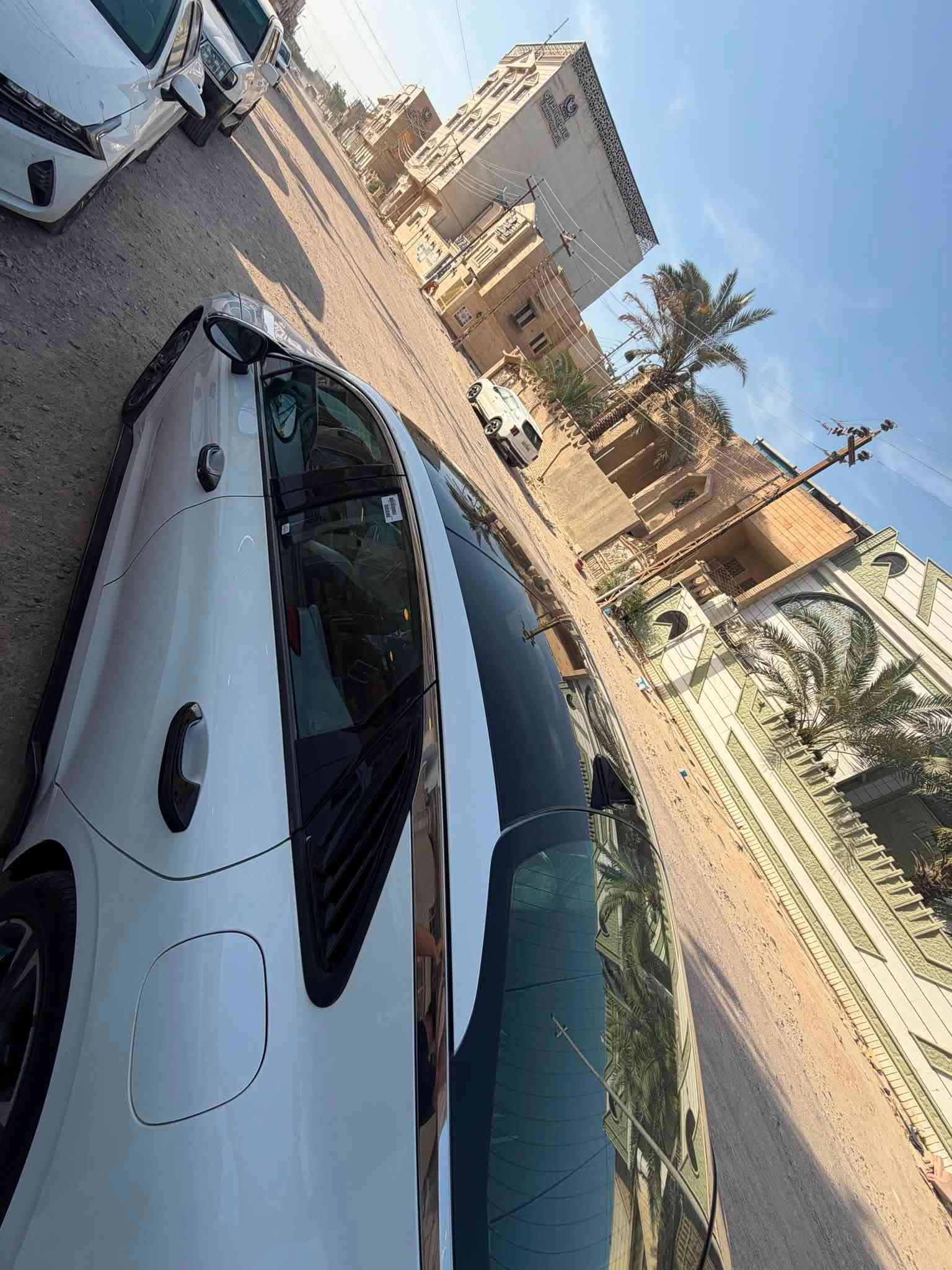 للبيع كي فايف 2023خليجي فول مواصفات بيها باردين خفيفات ماشيه 73الف سعر 190 قفل
***********
