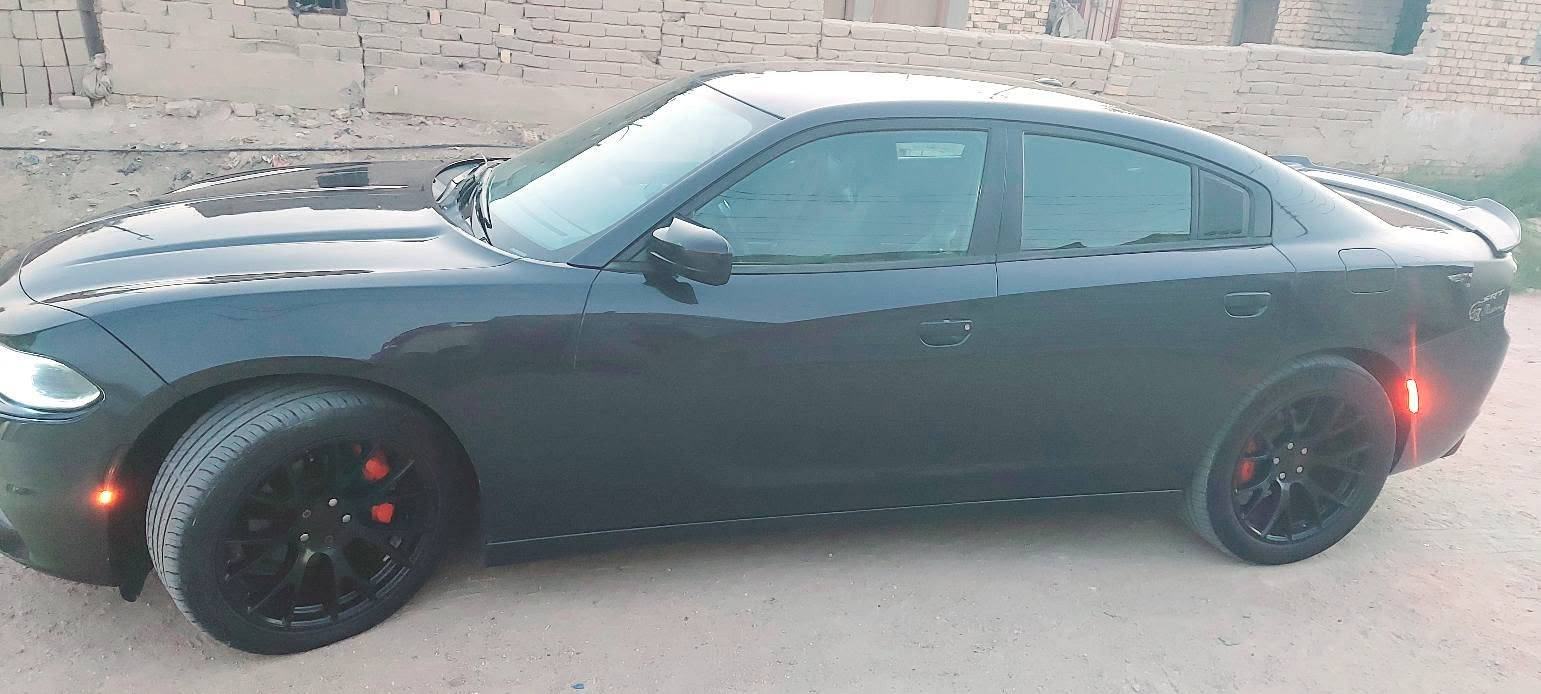 السلام عليكم جارجر 16اصل بسمي رقم بغداد
مكينة 3600جديدة
السيارة جديدة كلش من كشر ومكينة وكير وحدادية حادثهة كلش حلو بس بنيد وصور الحادث وسونار  بلمنشور 
السعر 167 او بيهة مجال  
مكاني ناصرية كرمة بني سعيد 
***********
