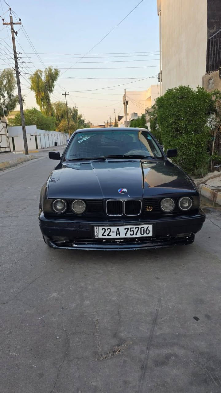 للبيع بي إم 525 محرك بومه موديل 1990 بدون ضربه بطاقه بانزين رقم أربيل لل 30 كير أوتوماتيك نضام عادي و S سعر 60 عل استفسار *********** مكاني كركوك حي عسكري

