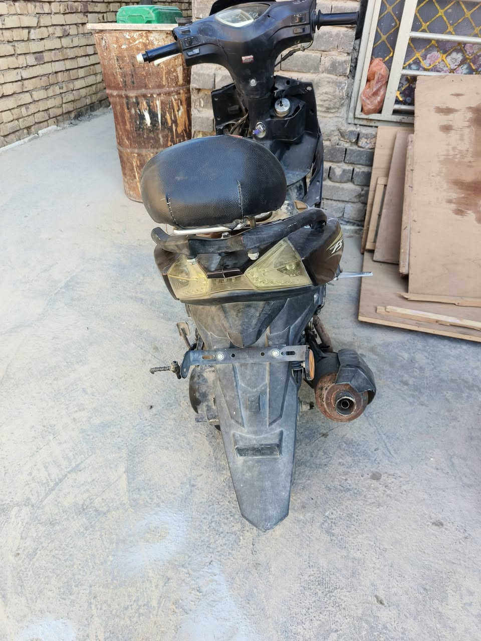 سلام عليكم من رخصت الادمان شباب دراجه ماكس FS صيني موديل 2020 دراجه طافيه اعتقد كايمه سلف شغال كهربائيات كامله شغاله قيم واخذ هذه رقمي متواجد واتساب ‏‪***********‬‏
