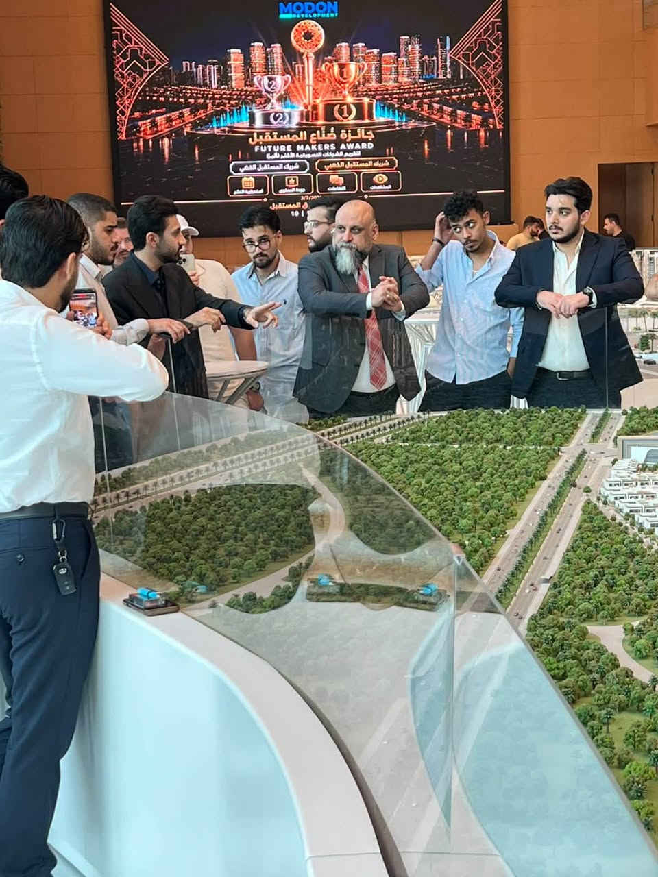 التدريب الخاص لفريق شركة حلم بغداد للأستثمار العقاري المخصص لتسويق مشاريع مدن  بخصوص الطرح الجديد لمدينة المستقبل شكراً لجهود الأستاذ حسن النجار المحترم والأستاذ زكي الرائع يتضمن الطرح الجديد بيت 160 م وفلل دوبلكس واربع بنايات بمساحات مختلفة وبطريقة الدفع الجيل الثاني من الايجار التمليكي او بطريقة 1/1 شراء بالمتر المربع 

للحجز وتثبيت الاهتمام 
الاتصال ***********
