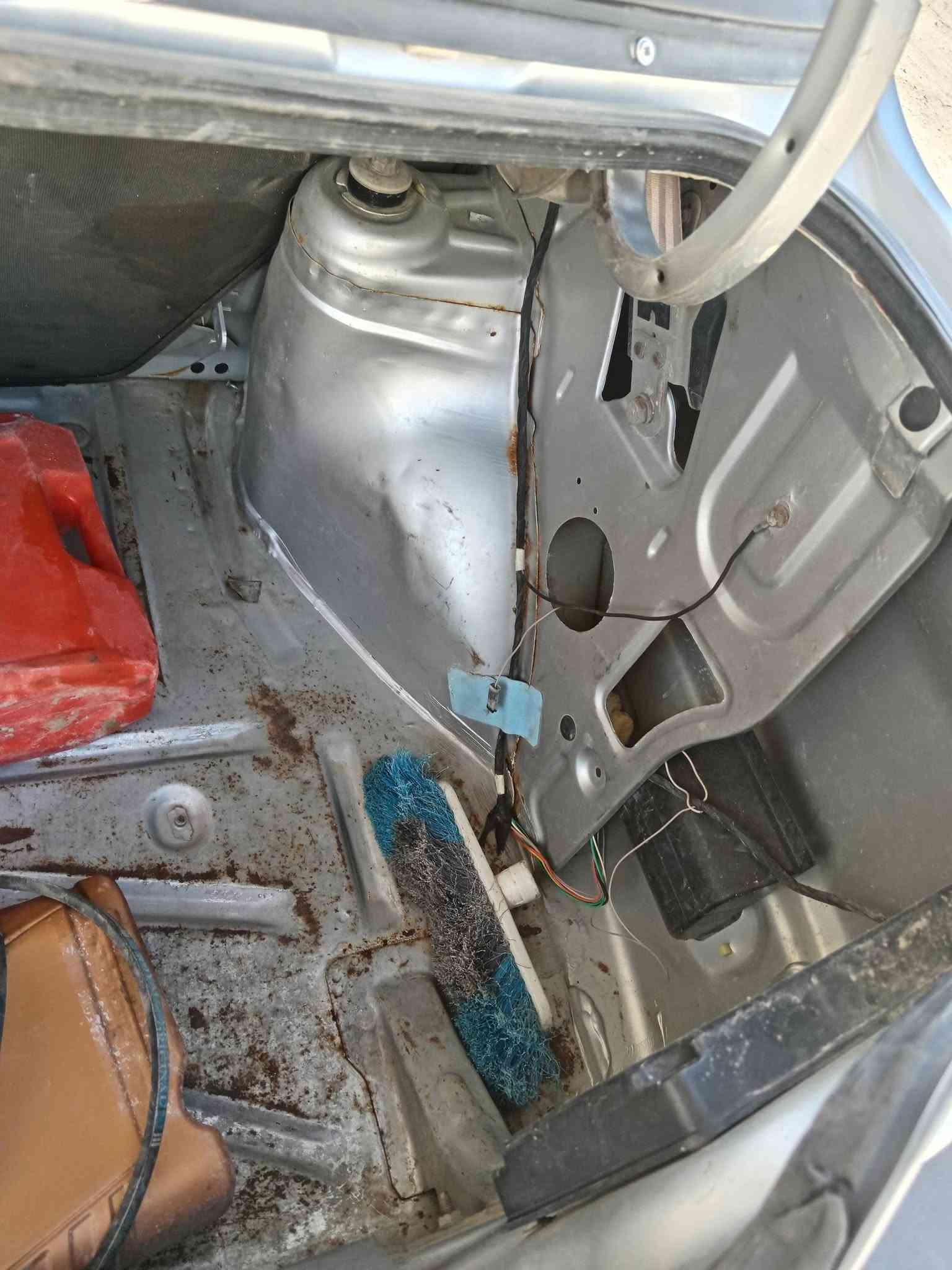 يالله سايبه موديل ١٢ رقم نجف انكليزي كير مكينه شواصي تبريد تخم تاير كهربائيات كله شغاله حداديه جديده تحويل مباشر ثاني يوم سعر 27 وبيه مجال بصيط للاستفسار اتصل ع رقم *********** مكان نجف حي الميلاد
