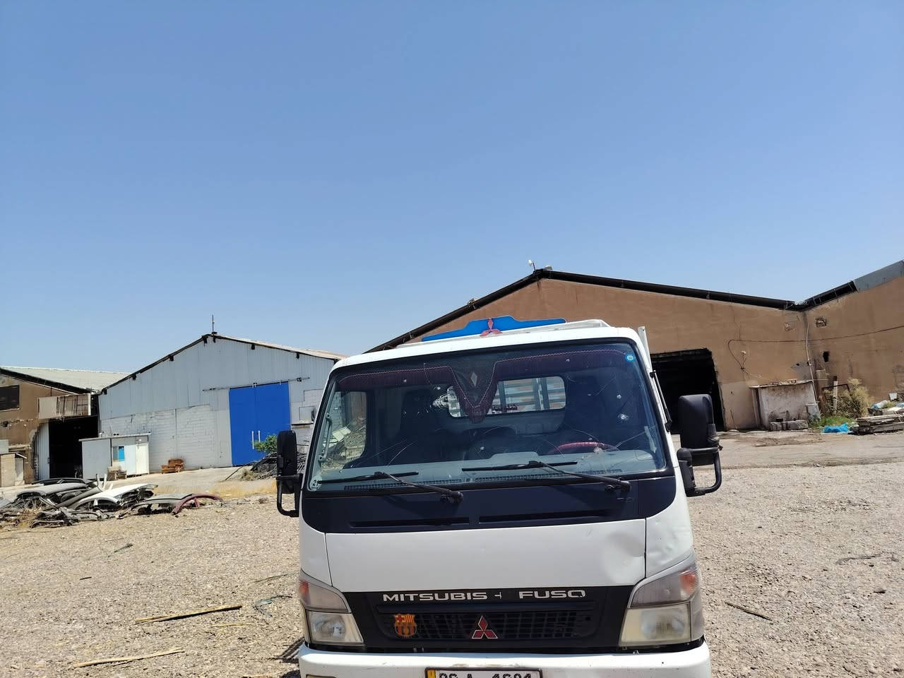 🚗 للبيع – كنتر موديل 2012 🚗
✅ رقم إنجليزي (ديالى).
📍 الموقع: صلاح الدين – تكريت.

السيارة نظيفة وجاهزة للاستخدام مباشرة، ولا تحتاج أي مصاريف.
✔️ محرك قوي وأداء ممتاز.
✔️ تخم تايرات جديدة.
✔️ حالة عامة ممتازة، وخير من الله.
💥السعر 160 وبيها مجال حق جيتك 
للمهتمين، التواصل على الرقم ***********
 او الخاص للاستفسار

