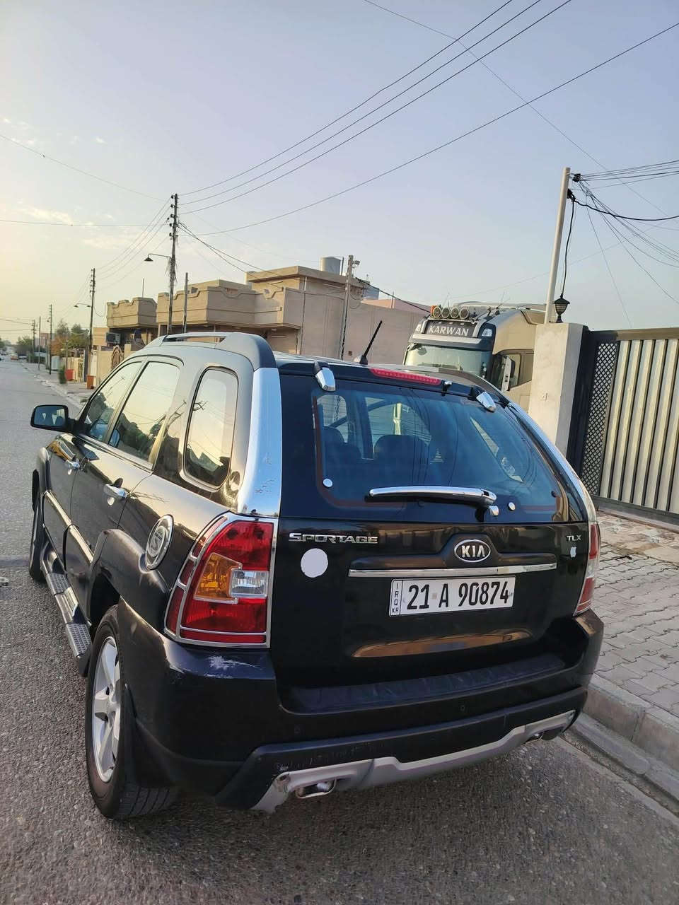 للبيع او المراوس حسب القناعه
كيا سبورتج للبيع 2009
فول مواصفات TLX
فتحت شقف 
حساسات خلفية
مرايات كهرباء
مرايات شفط 
جام اوتو 
تحكم استيرين 
كشن كهرباء 
كشن هيتر 
تحكم تبريد بيانو
ضرر : بيها تعديل شويه بلبونيد 
رقم الهاتف :***********
سعر110 وبيها مجال بسيط حك الجيه كركوك, العراق
