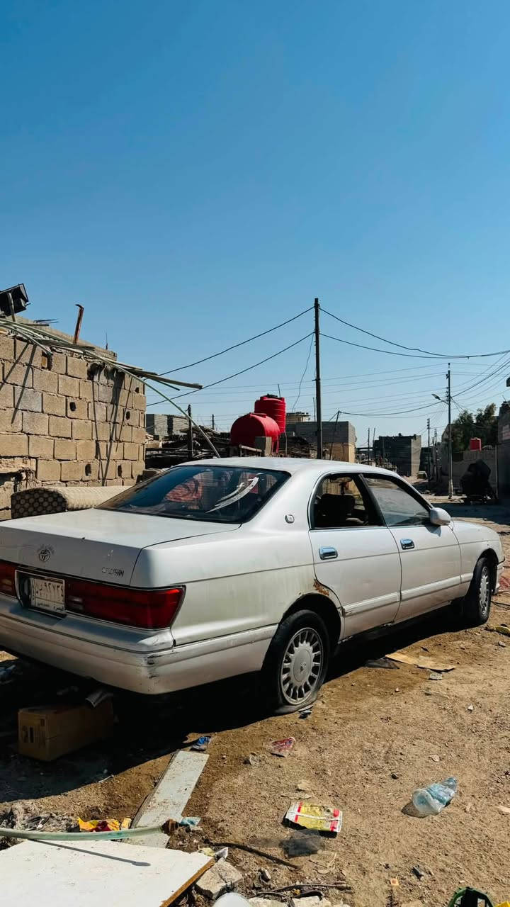 البيع بطه منفصل لون لولوي موديل2000رقم البصره سنويه ل27 تحويل مباشر سياره بسمي  مكفوله من قص ونقل جثه وضربه  السعر 40وبيها مجال قليل مكاني البصره الموفقيه ***********
