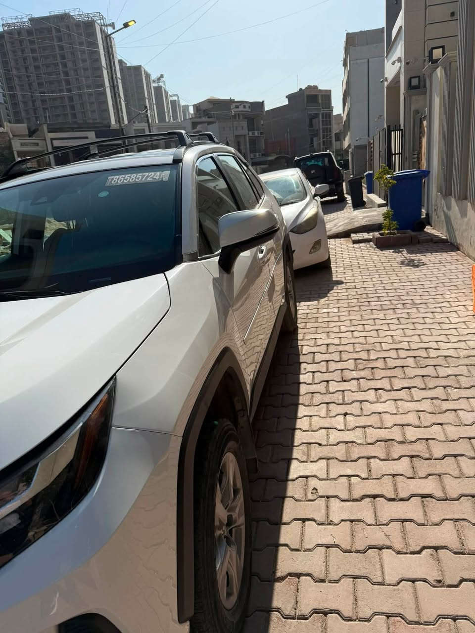 راڤ4 موديل 2024 xle وارد امريكي حادثه اسفل الدعاميه صاگ ايرباك سترين وقدم وطخه بسيطه بالصندوگ 
ماسيه 19500 m 
 سعره 24200$
رقم التلفون ***********
مكانه بغداد المنصور
