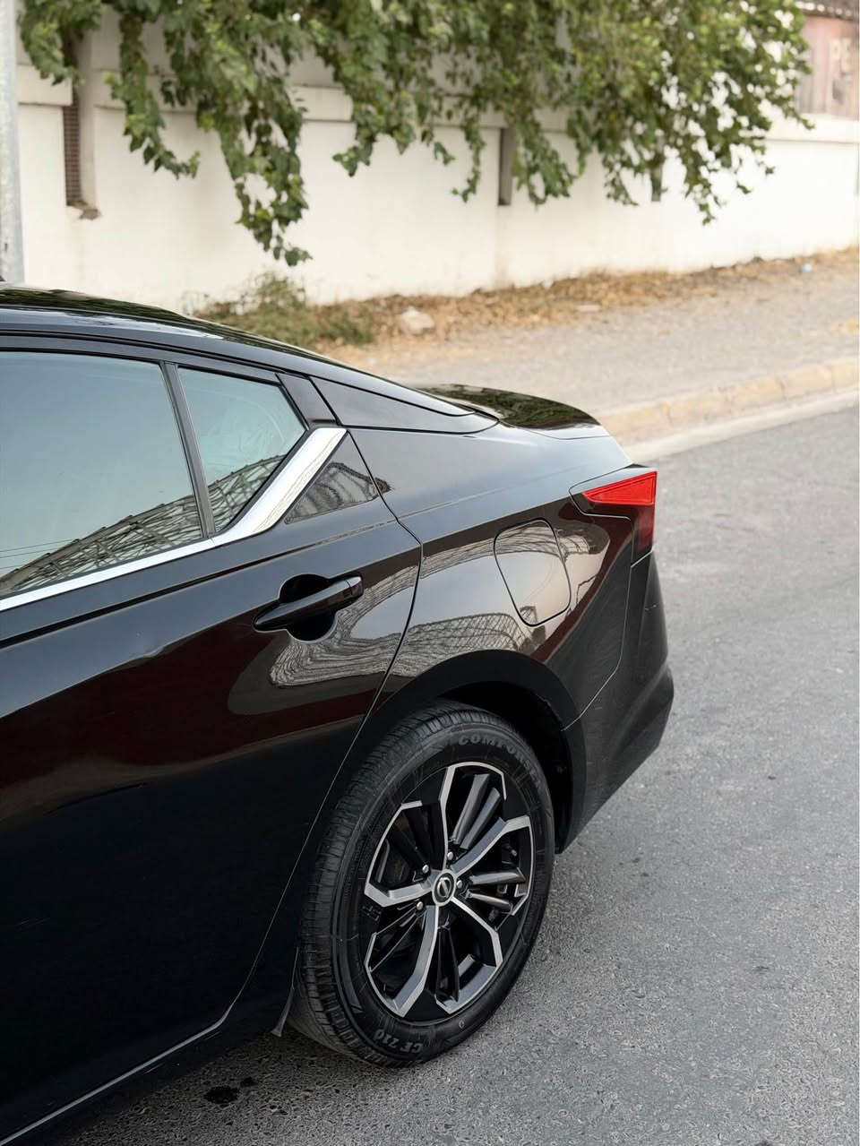 Nissan Altima SR 2019 
سعر:٩٩$ قفل قفل
٤ پارچە سبوخە - ٣ بست سەقف تەعديل
ناو گرتوە ارباگ سيستمە
مواسفات SR
تعول غرامە بە شەرت
*********** أربيل, العراق

