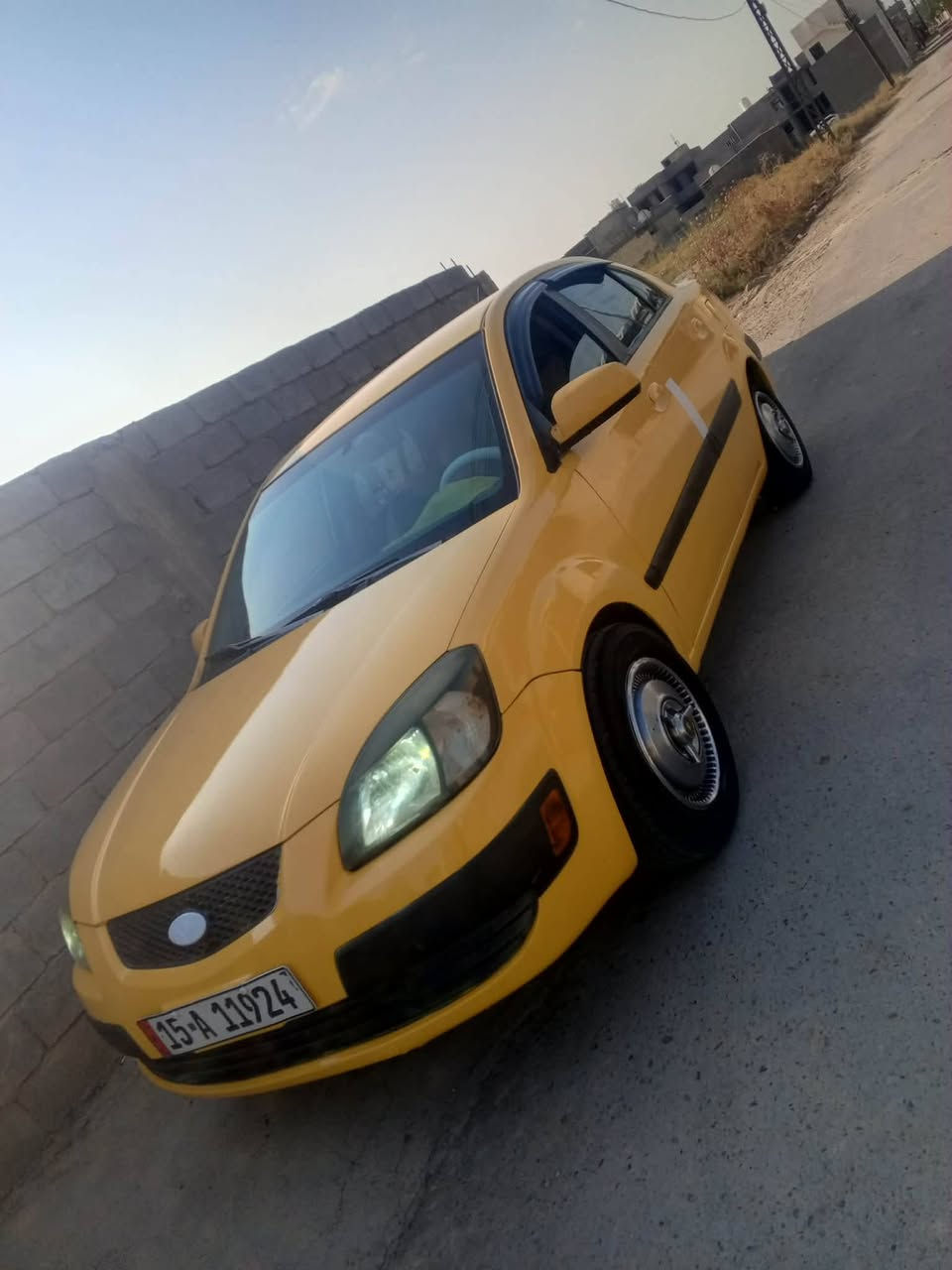 سلام عليكم كيه ريو 2008 بيه حافه الجاملغ بدون داخل فقط رقم انبار الجديد هئيه وغرامات مصفره سياره جديده مكينه وكير مكفولات مكينه 1600 صدر امامي خلفي جديد تخم تاير تبريد ثلج سياره جديده سعره 66 وبيه مجال عنوان بغداد دوره رقمي ***********
