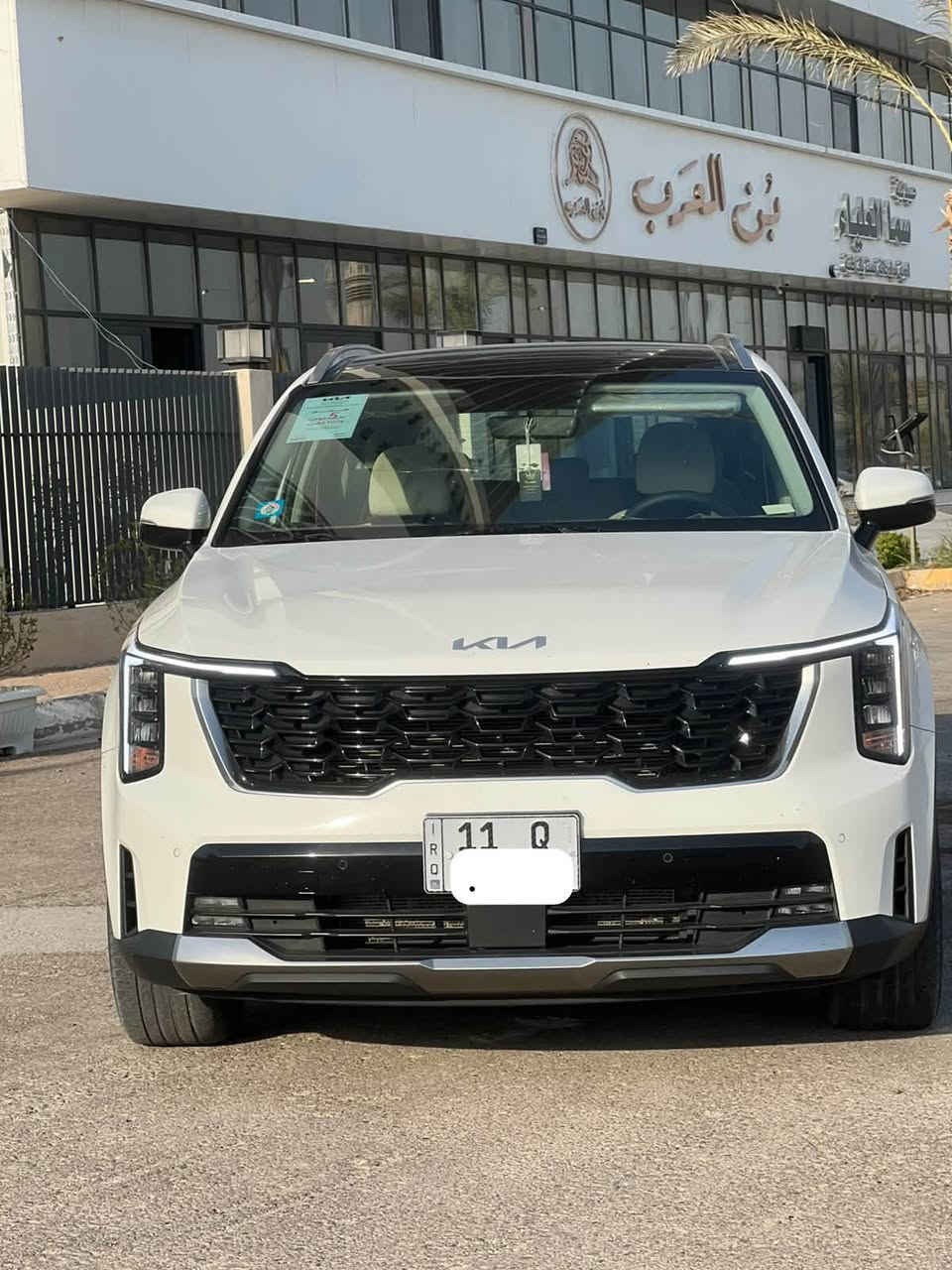 ‏للبيع
سورنتو ٢٠٢٤ (وكالة كيا الدولية بعدها بالضمان) مواصفات بصمة بانوراما فتحة ‏السيارة رقم بغداد باسمي
‏لسيارة كفالة عامة من كلشي
بيها بارد بمكان واحد كد اربع اصابع 
‏ماشية 66 الف كم
‏مواصفات السيارة
‏1.بصمة
‏2.بانوراما
‏3.حساس امامي خلفي 
‏4.ويل كب حجم 19عدد5
‏6.اشاير بالمري
‏7.كروز سرعة
‏8.تحكم ستيرن
‏9.مري شفط
‏10.سايد بريك بصمة
‏11.بك لايت لد
‏12.نضام ترحيب
‏13.محرك 6 سلندر 
‏15.Bluetooth
‏16.Usb
‏18.شاحن لاسلكي
‏19.كير ماوس
‏20.اريل نفكيشن
‏21.كشنات تغليف
‏22.مقاعد عدد 7
‏23.ثلاث قطع تبريد
‏24.Abs
‏25.يدات كروم
‏26.درايف مود اربع وضعيات للقيادة
‏27.بصمة ابواب
‏28.كشن السائق والراكب كهرباء 
‏30.كامرة دوارة
‏31.لد نهاري لكزز
‏32.Androied outo
‏33.apple car play
‏34.مانع انزلاق
‏35.اوتو هولد
‏36.شاشة متصلة
‏37.تبريد بيانو لمس
‏38.انارة محيطية
‏39.جنطة كهرباء 
‏40. تبريد منفصلة
‏41. المراية Auto-dim
‏42. بردات للجام الخلفي
‏للاستفسار التواصل على الرقم
***********
