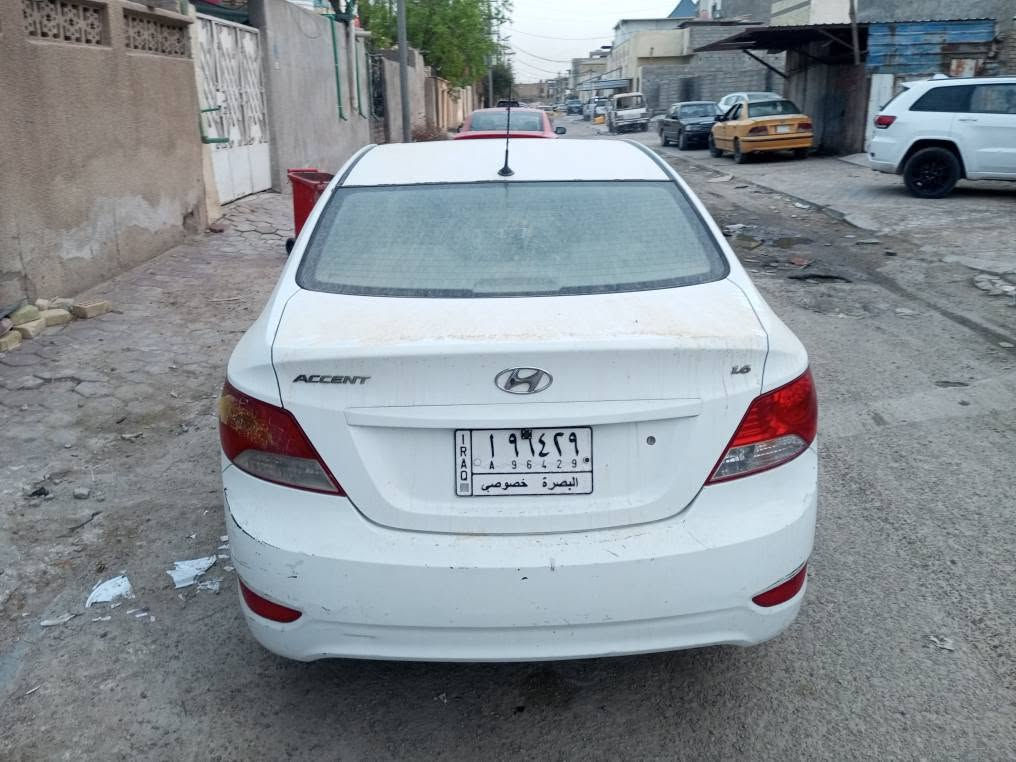 اكسنت موديل 15 محرك 1600 بسمي 
رقمي*********** الزبير, البصرة
