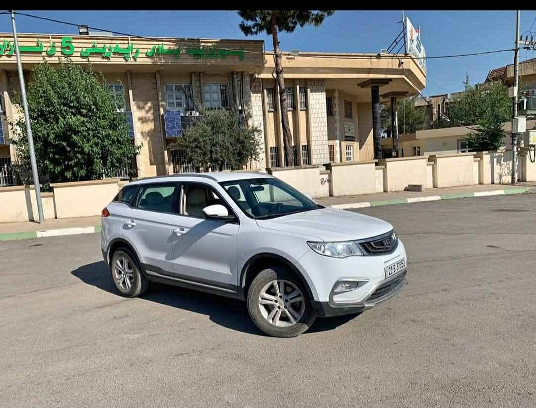 جيلي امكراند 2018.  بي بوياع بي قةبو قوب بي كيشة سةيارةي كي بي مةسرةف كيرو مةكينة بةشةر 111000 روشتوة سةنةوي تازة بةسةر جوة بةشةرتي تةحويلو غةرامة 105 كةلاو معامةلةيةكي برايانة ***********.  *********** رانية, السليمانية
