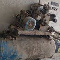 كمبريسر • شغال • بريطاني