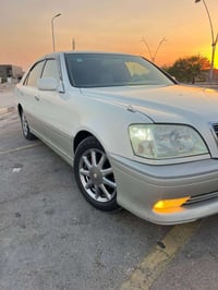 كراون • ٢٠٠٠ • رقم بصره