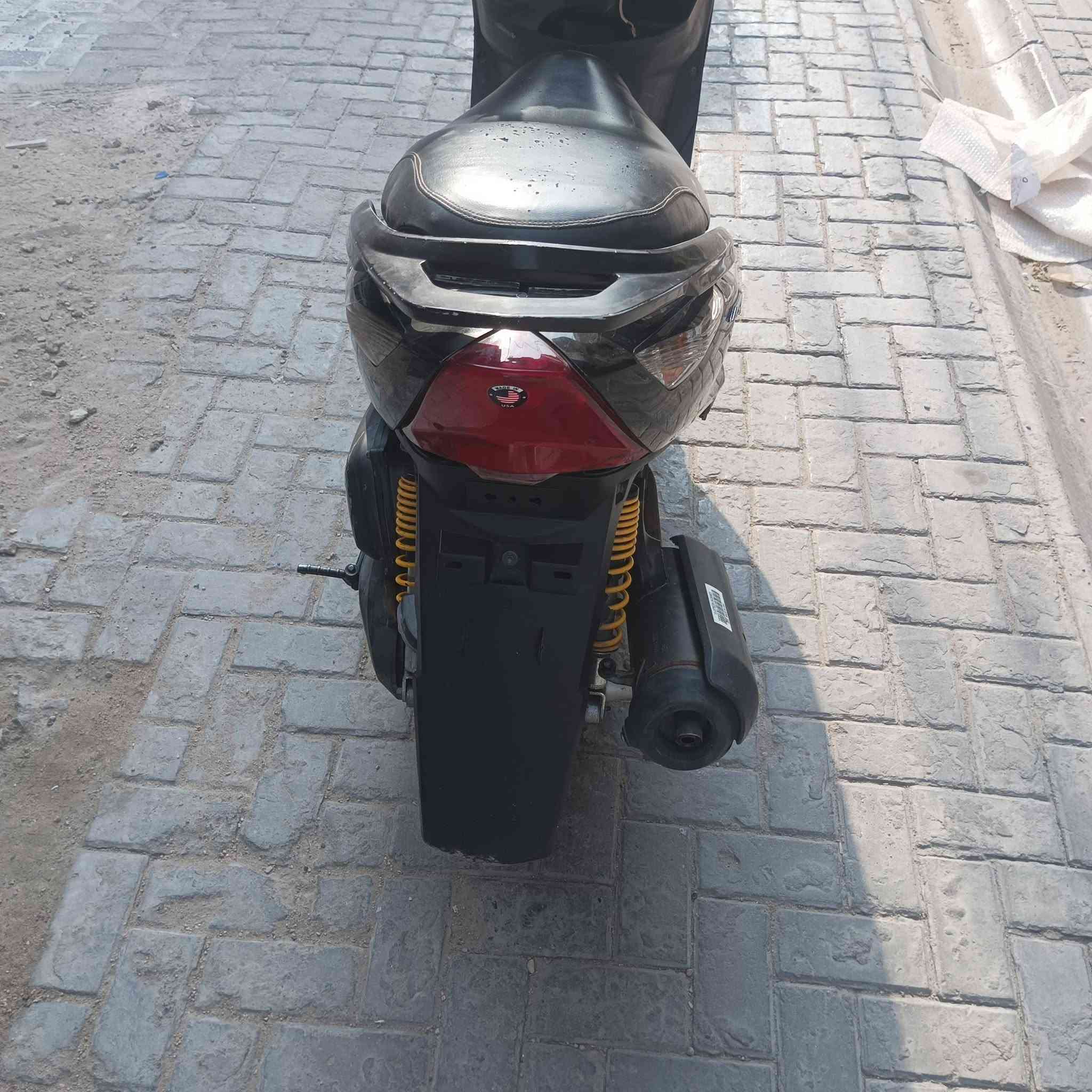 ثعلب بيهه بس ولفات السعر ٣٥٠  الف بغداد الحريه ***********وات ساب
