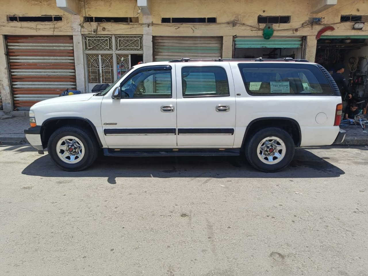 السلام عليكم جمسي للبيع موديل 2000 كير محرك بل جيس السيارة جاهزه من كلشي ربع ما اذب عليها بيها منضومه غاز السياره احلى من الصور تبريد جاهز ثلج تخم تايرات جدد (السعر 93 وبيها مجال)  الاتصال ***********
