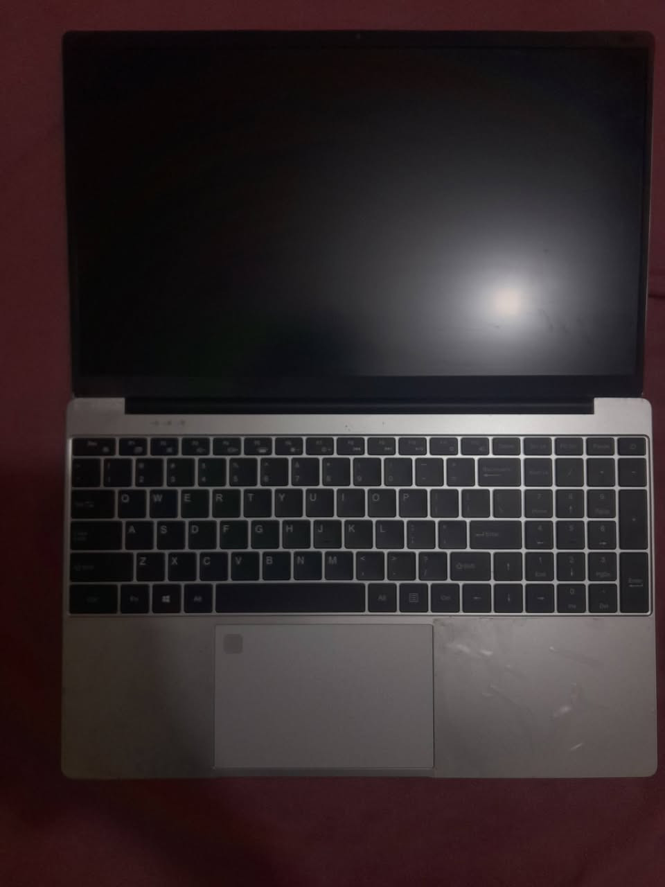 🔴🔴🔴لابتوب مع ملحقات للبيع
لابتوب جديد جدا بعده في PPF الشركة 
الابتوب  من شركة Auusda الموصفات 

RAM : 16MB. 
. المعالج: lntel (R) N95(4 CPUs).~1.7GHz
. نظام التشغيل : Windows11 Pro 64Bt
. المساحة التخزينية : 512GB
. حجم الشاشة : 15.6
. كيبورد مضيئ + بصمة اصبع 
. حجم البطارية 5800mAh

🔴🔴ملاحظة جميع الملحقات بحالة الوكالة : 
١-يحتوي على مبرد هواي من شركة Relax
٢-يحتوي على سماعات رأس  عدد ٢ 
٣-يحتوي على ماوس لاسلكي
٤-يحتوي على لاصق حماية للشاشة مضاد للخدوش ومضلل 
٥-يحتوي على ماوس باد 
٦-يحتوي على جنطة حاملة للابتوب + شاحنة 
 
🔴🔴🔴السعر المطلوب :375 دينار  

للاستفسار : ***********
المكان : بغداد
