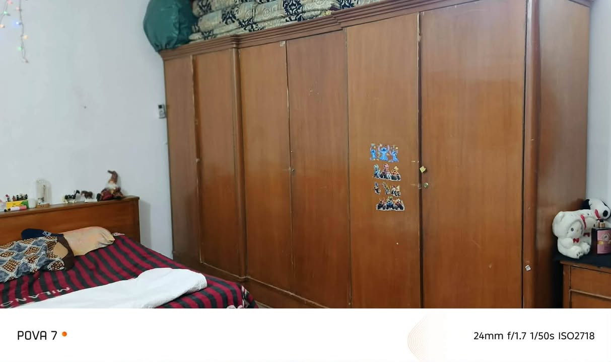 غرفه اخشاب ب300
مكان كوفه حي ميسان رقم ***********

