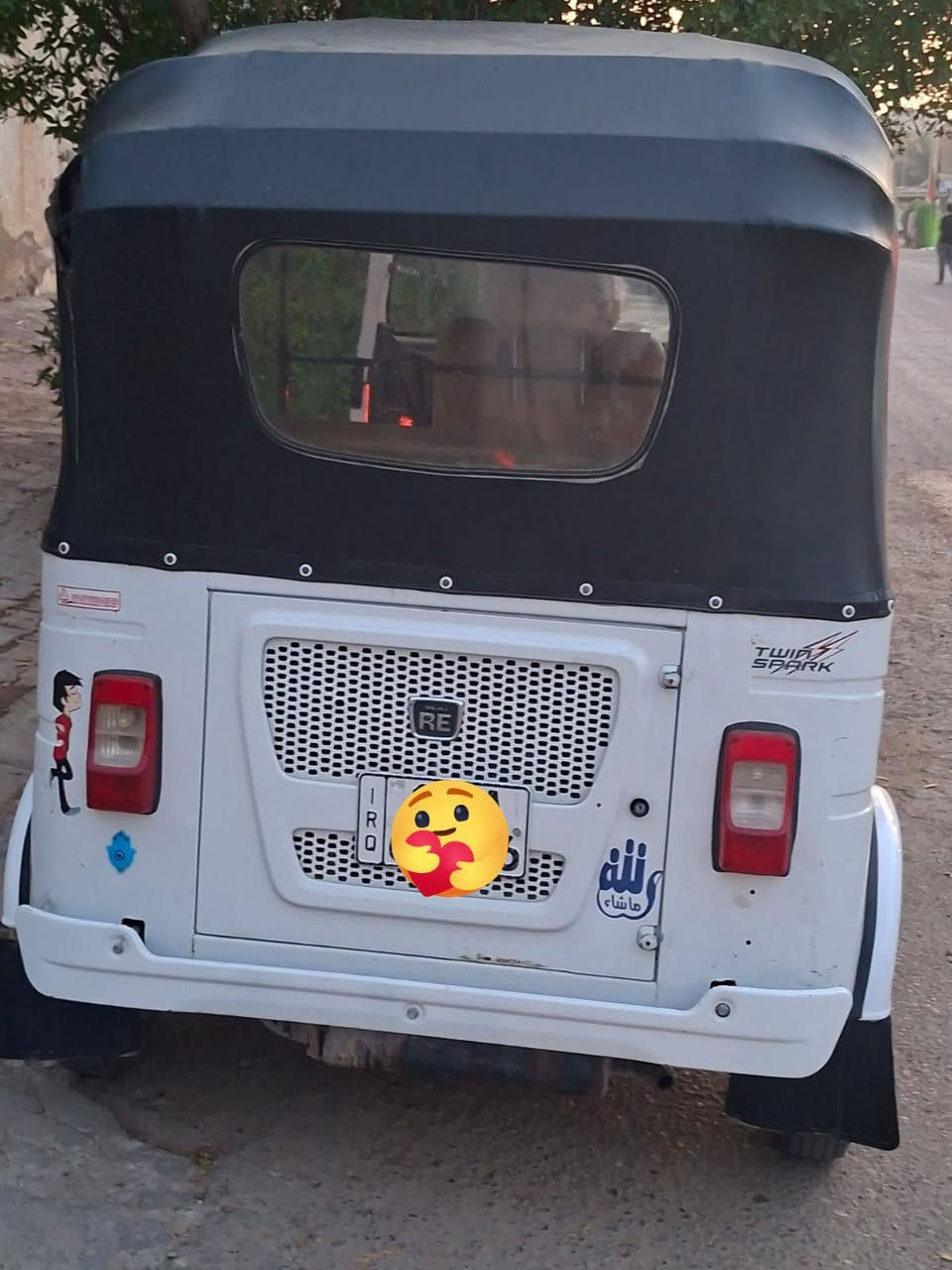 البيع مديل 21 رقم وسنويه الكشره مكفوله فقط خياسات بل الدوس  المكينه بس بستم *********** مكاني العماره حي الحسين القديم

