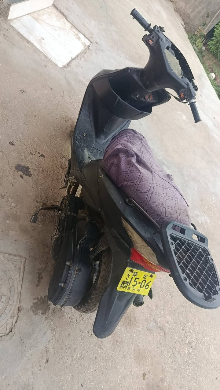 ادرس ماليزي شغاله تبخر السعر 175 وبيهه مجال للاستفسار الاتصال ***********

