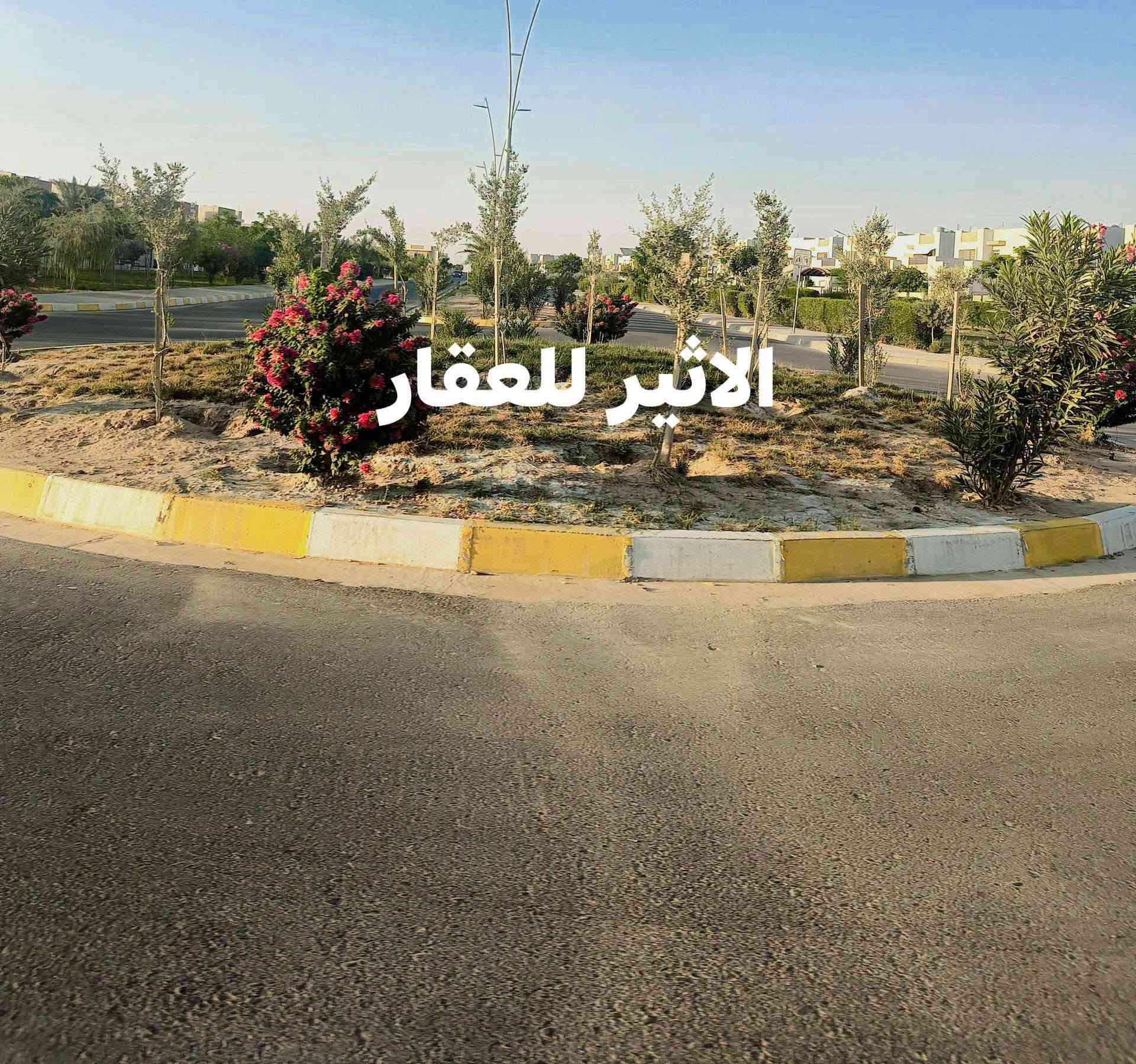 دارللبيع200متر طابوبسعر مناسب جداً مجمع مدينتي قرب جامعة كركوك ٢غرف نوم استقبال هول مطبخ صحيات٢ كراج سيارة حديقة + طابق ثاني غرفة شارع مقدمة 8دفتر مع المجال والباقي يسدد أقساط لشركة تفاصيل اكثر عالرقم واتساب*********** أو زيارة مكتبنا حي الواسطي مقابل شقق الغاز السايدين القديم
