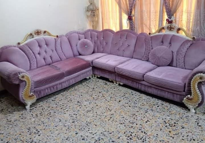تخم زوايه 6مقاعد السعر 200بغداد مدينه الصدر يوجد توصيل ***********
