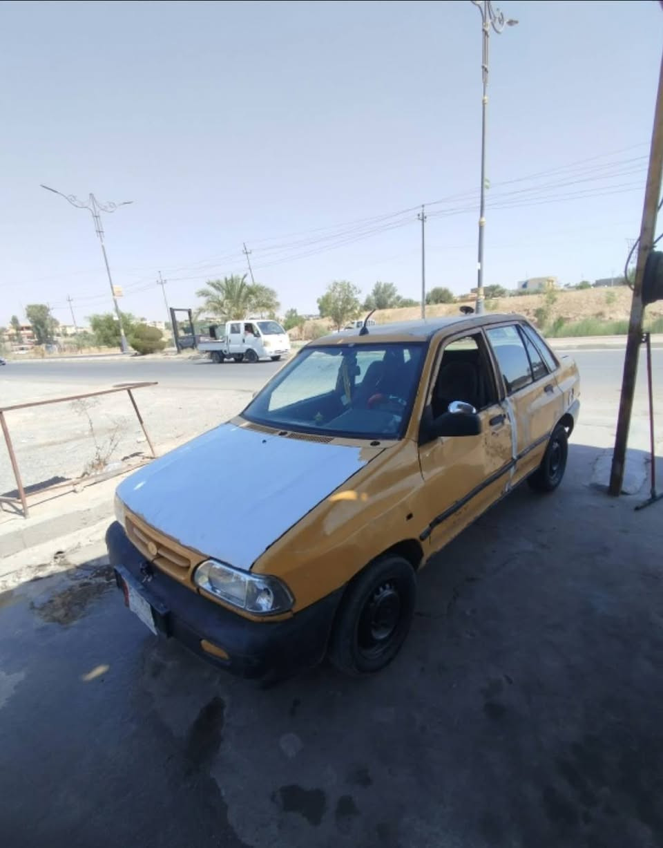 السلام عليكم 
سياره سايبه موديل 2009 صاحبها موجود بغداد 
محرك خير من الله گير  زين بس النمره الثالثه ما تجي 
ما عندي إفلوس اصلحها تكلف 30 ألف 
نظيفه زينه ما تصرف بنزين بطل التكريت يوديني 
السعر 8 ورقات اي استفسارات على رقم الهاتف 
***********

نص مكتوب في الصور:
- ١٠:٢٤ م