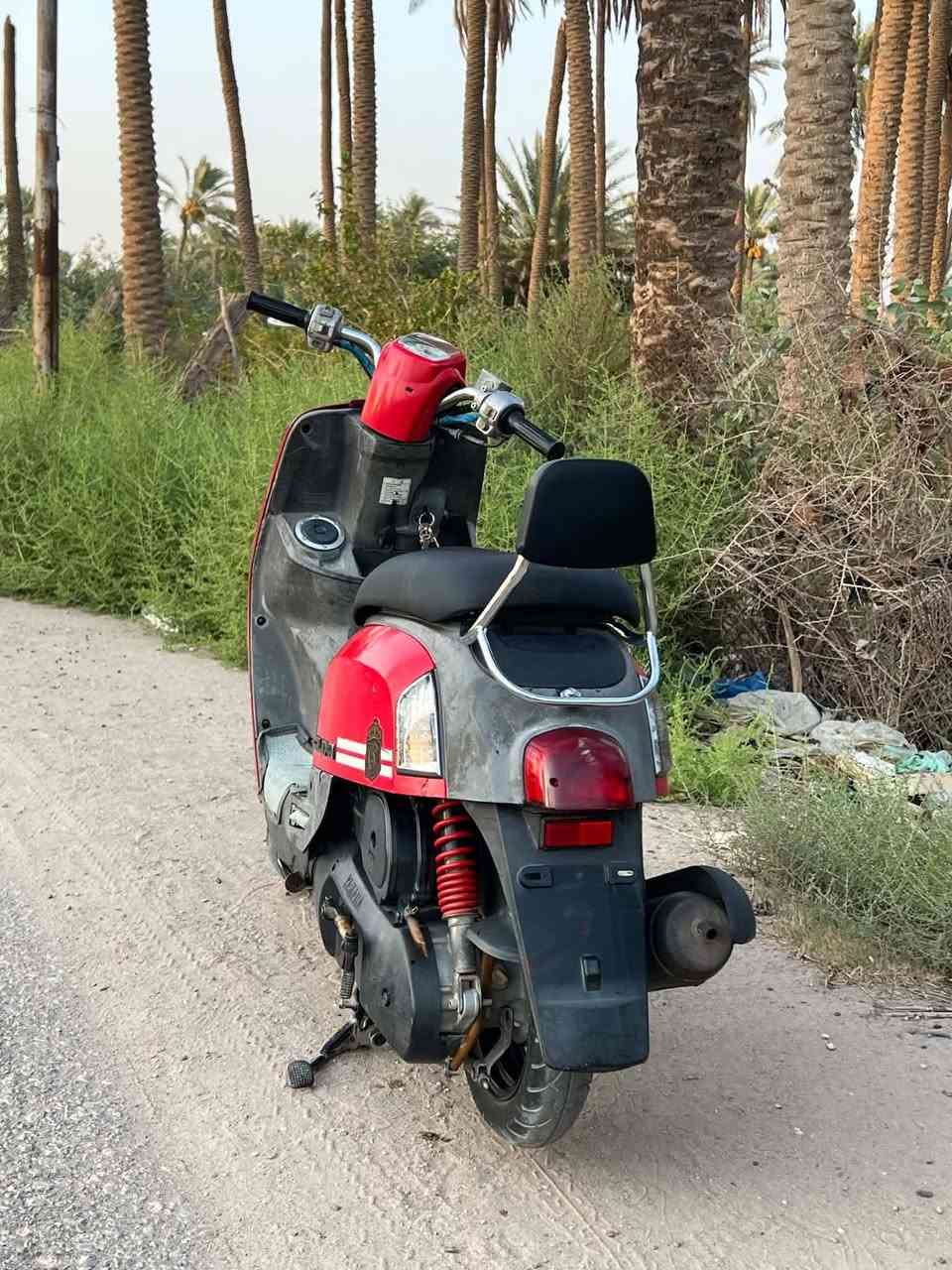 للبيع
ماكس بوليسي 
موديل 2008
كفاله اي شي ما بيها كابريته سويجين بيها كفرختم واحد ويه رقم المحرك الداخل و الخارجه كله سوه ماكني نجف حيره رقمي ***********
رقمي الثاني***********
