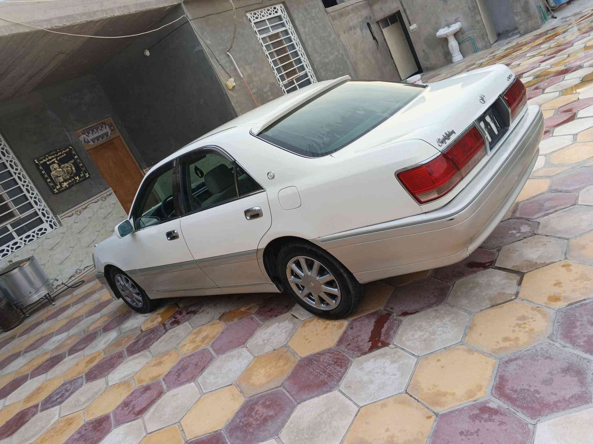 ملكة ٢٠٠٣ • تسجيل ١٠٢ نجف • كفالة عامة