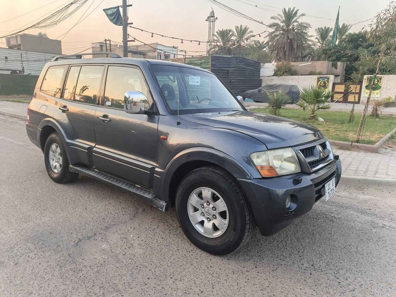 السلام وعليكم للبيع باجيرو موديل 2007 جاهزه تخم تاير جديد صدر جديد سبعه راكب 3 قطع تبريد ثلج محرك 3000  رقم بغداد  
الشراي يتصل ***********
مكانه بغداد
